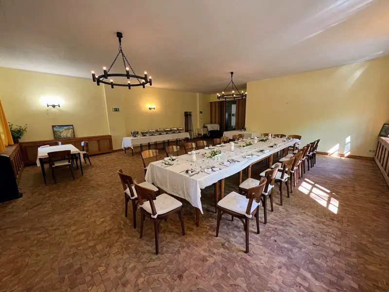 Saal der Hochsteinbaude – Bankett mit Buffet